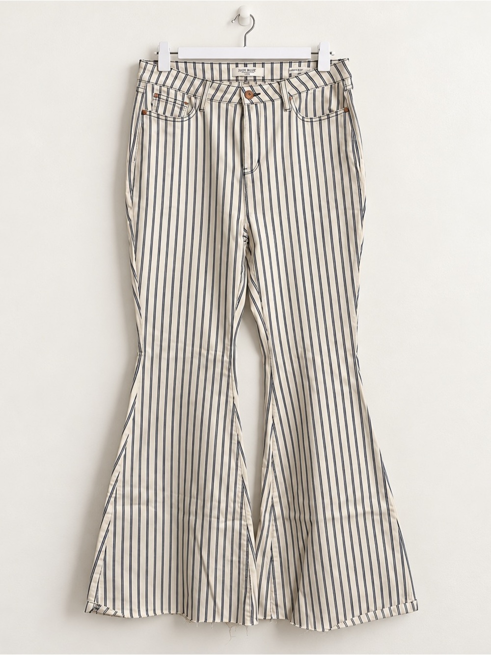 Judy Blue Striped White and Navy Super Flare Jeans 15/32